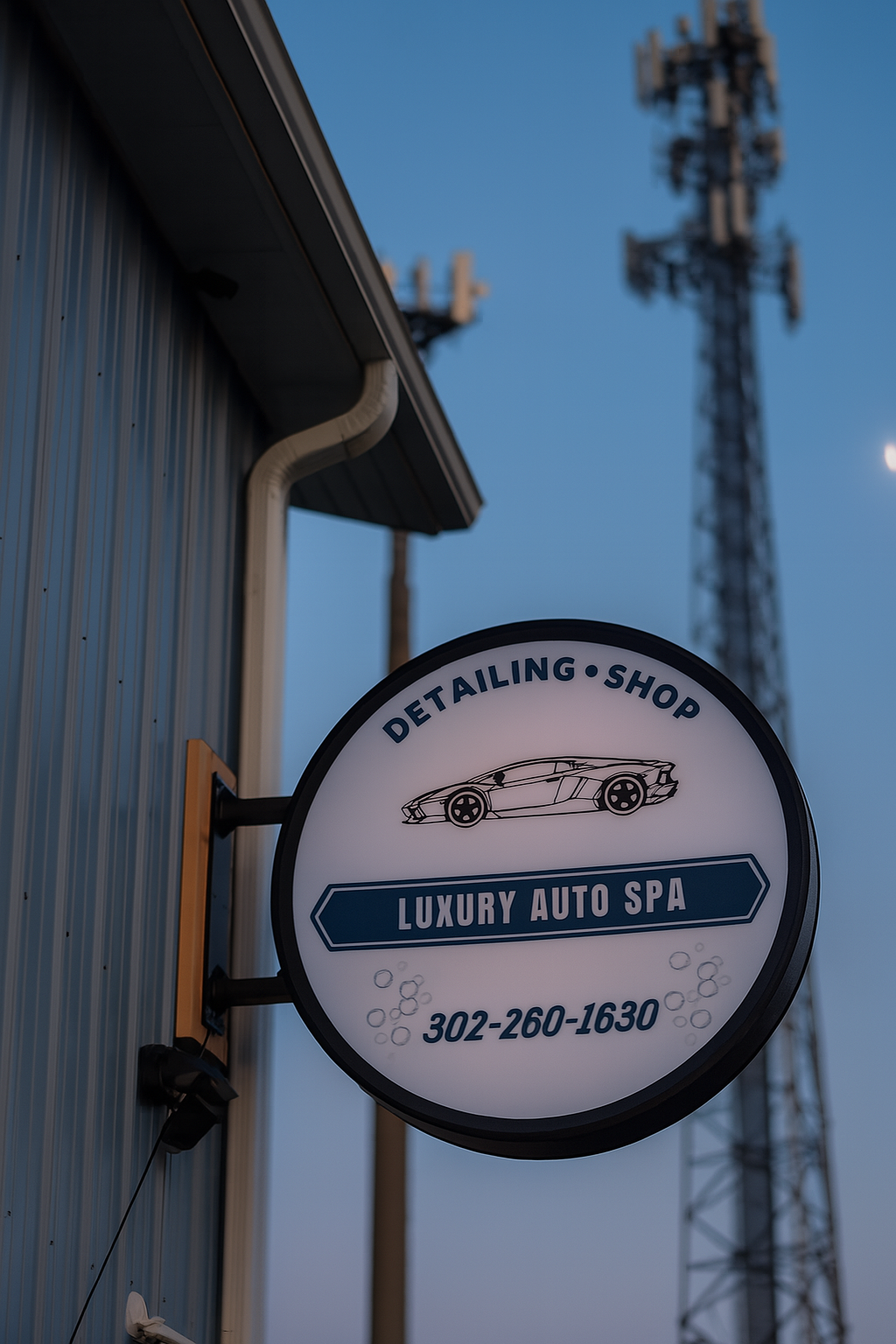 Luxury Auto Spa sign